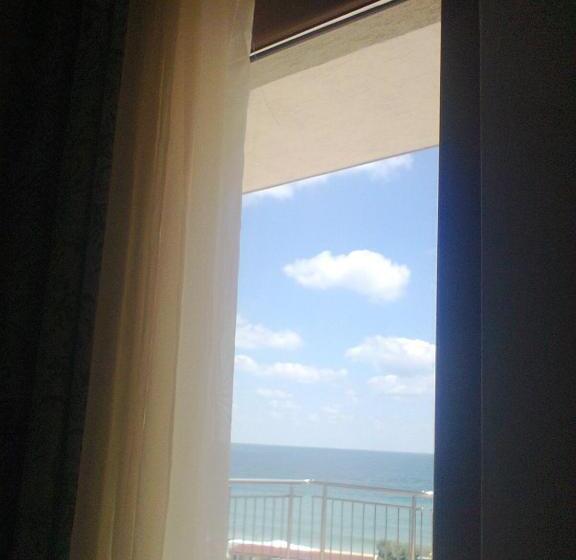 اتاق استاندارد با بالکن, Guest House Petrovi