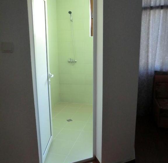 标准间, Guest House Petrovi