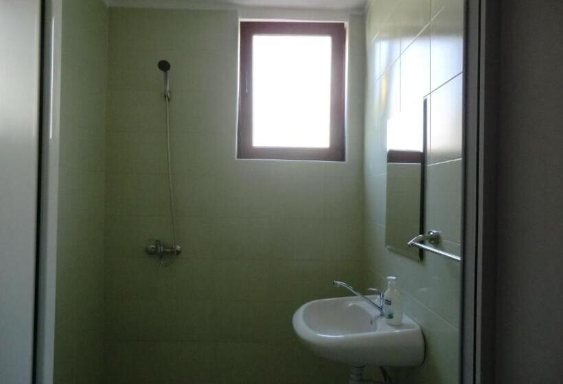 标准间, Guest House Petrovi