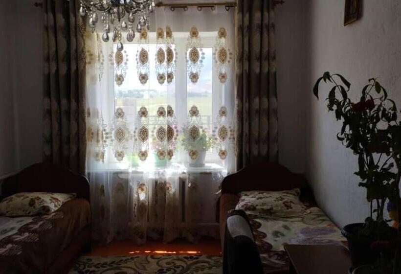 اتاق استاندارد, Gulnara Guesthouse