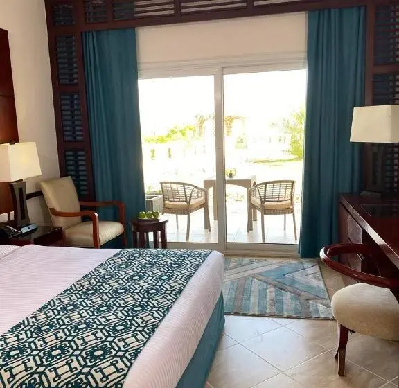 اتاق خانوادگی, Grand Waha Resort