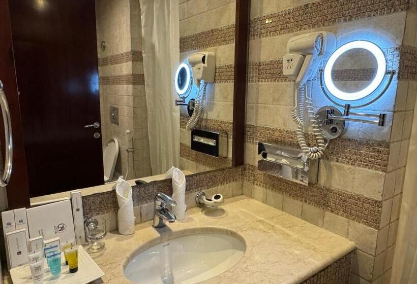 Номер Deluxe Вид на Город, Al Safwah Hotel Third Tower 3