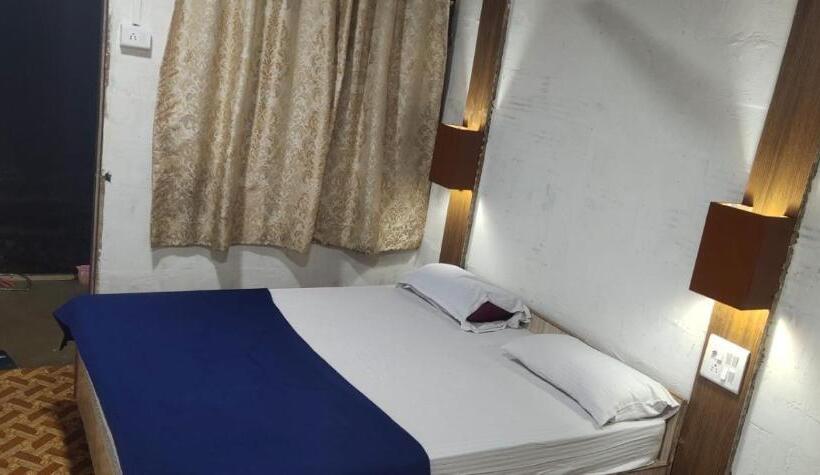 스탠다드 룸 가든 전망, Resort Hilltone Matheran