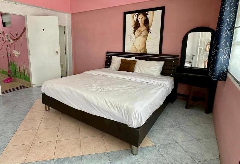 Quarto Estandar Vista Mar com Sacada, Sea View Jomtien Guest House