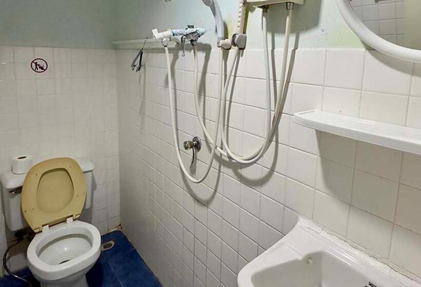 Quarto Economy, Sea View Jomtien Guest House