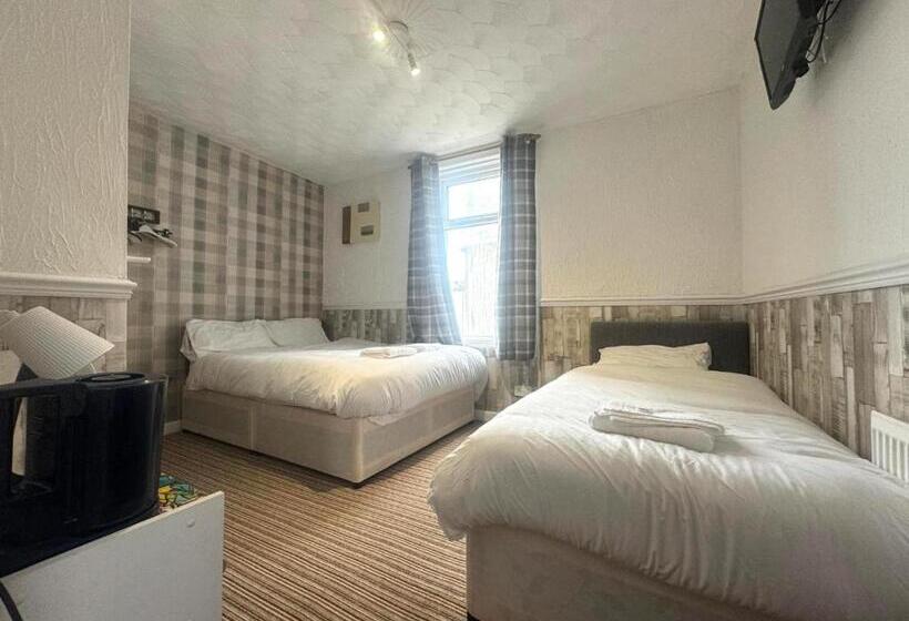 Quarto Triplo Estandar, Tower Central Hotel Albert Road