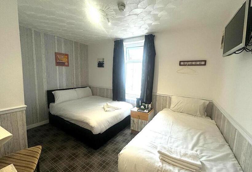 Quarto Triplo Estandar, Tower Central Hotel Albert Road