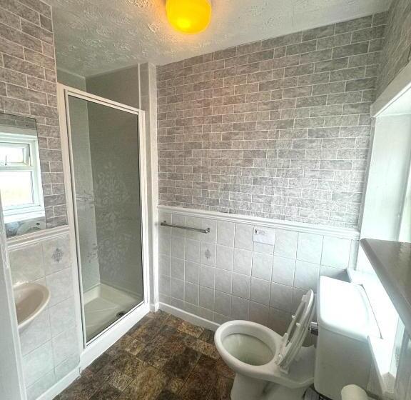 Quarto Familiar, Tower Central Hotel Albert Road