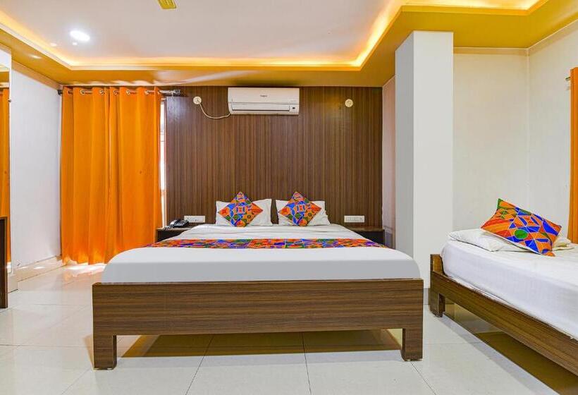 חדר משפחתי, Fabhotel Tak International