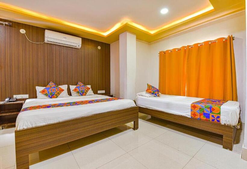 חדר משפחתי, Fabhotel Tak International