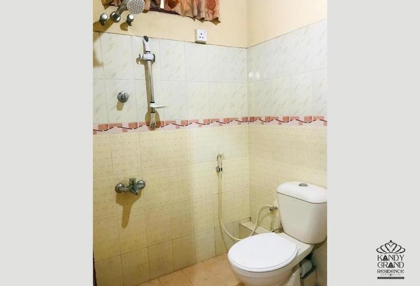 חדר אקונומי, King Ray By Tbs