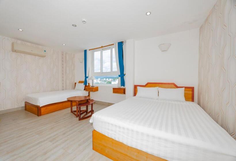 اتاق استاندارد سه نفره, Lighthouse Phú Quốc