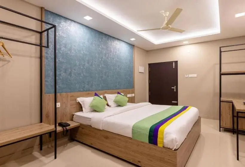 スタンダードルーム, Treebo Sreepathi Prayag Apartments