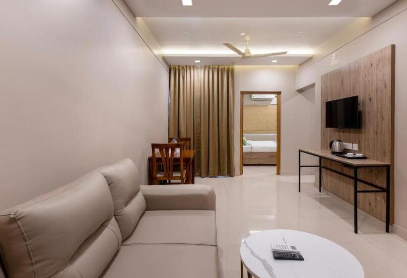 디럭스 룸, Treebo Sreepathi Prayag Apartments
