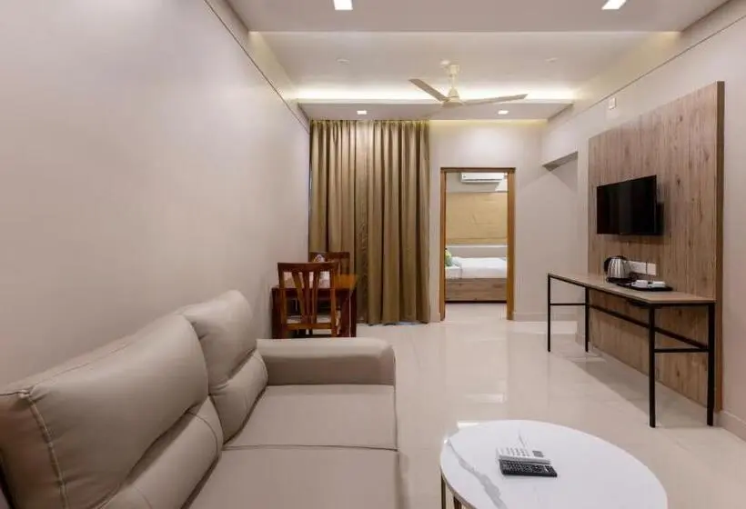 デラックスルーム, Treebo Sreepathi Prayag Apartments