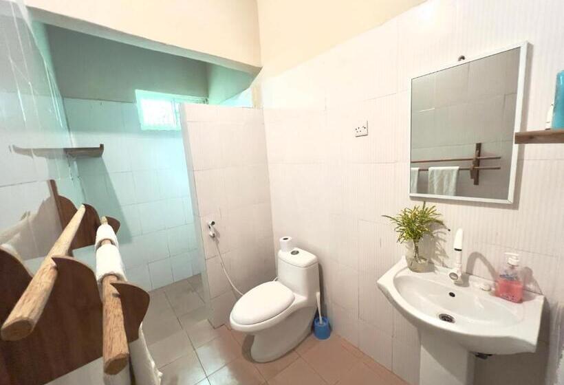 חדר דלוקס, Wannas House