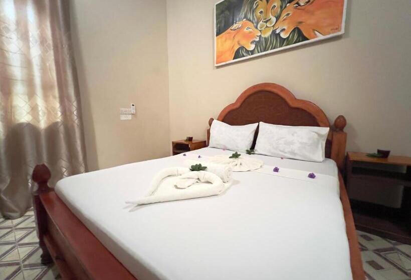 חדר דלוקס, Wannas House