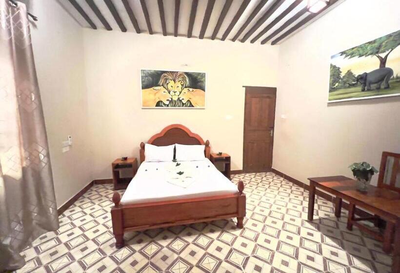 חדר דלוקס, Wannas House