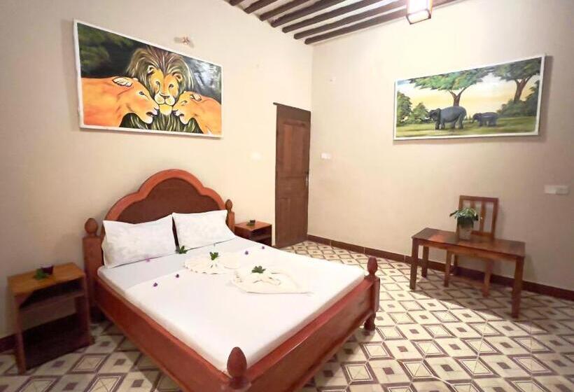 חדר דלוקס, Wannas House