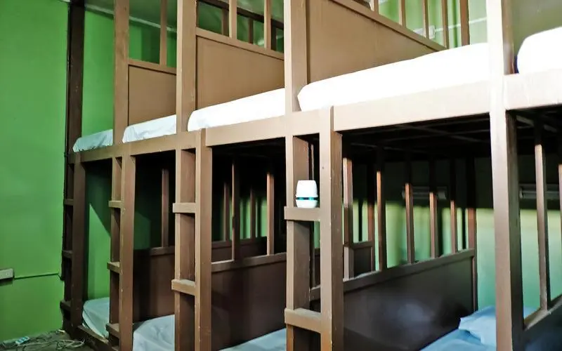 ルームシェアのワンベッド, Malapascua Budget Inn Mbi Dive Center