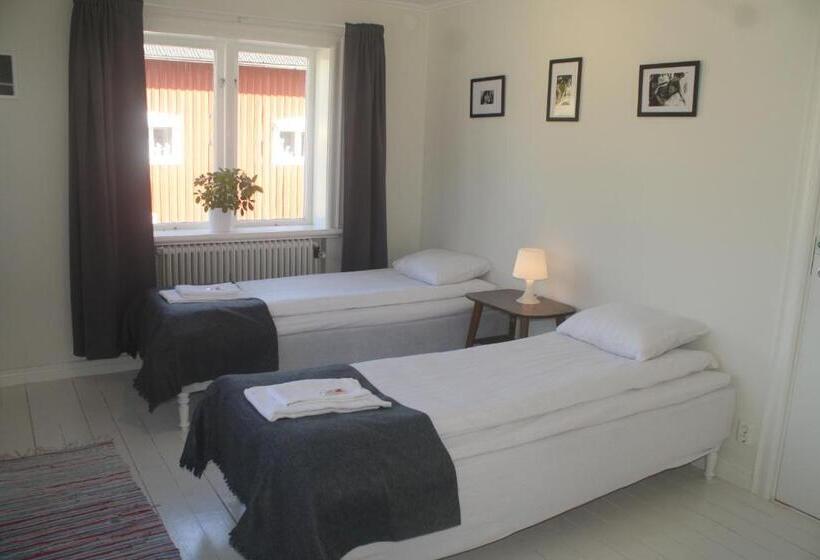 חדר סטנדרט חדר אמבטיה משותף, Alvaret Hotel & Hostel