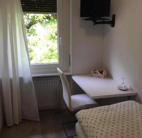 חדר סטנדרט יחיד, B&b Tencia