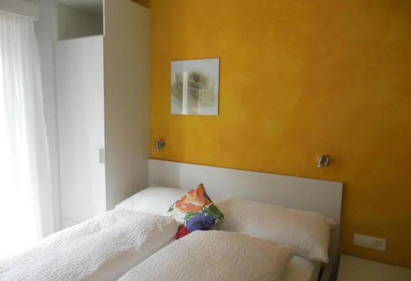 Perhehuone, B&b Tencia