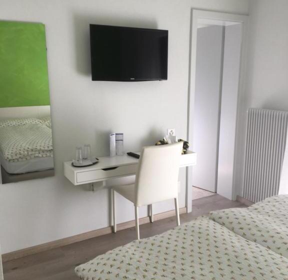 חדר סטנדרט עם מרפסת, B&b Tencia