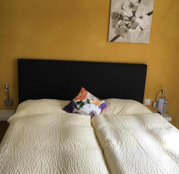 סוויטת ג'וניור, B&b Tencia