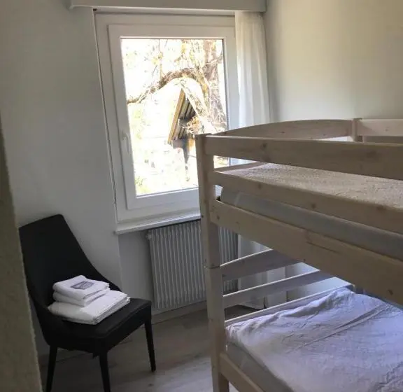 Juniorsviitti Parveke, B&b Tencia