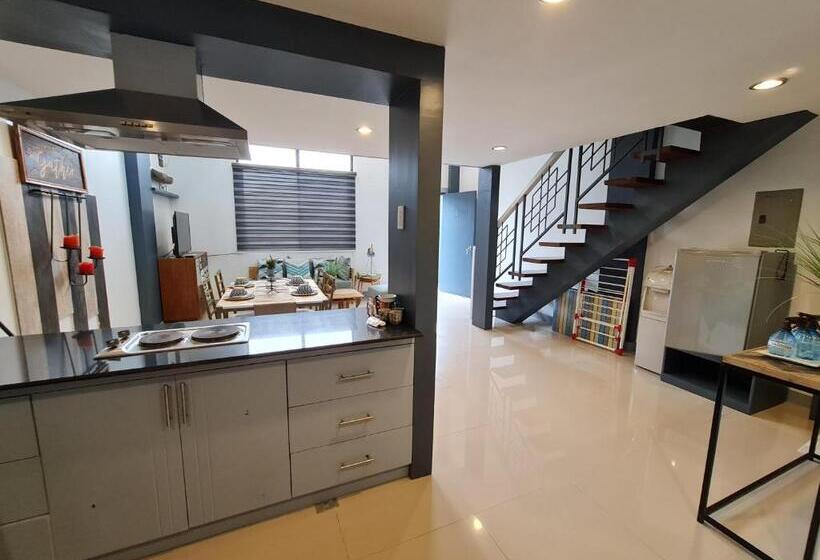 家庭套房, Bayview Country Inn El Nido