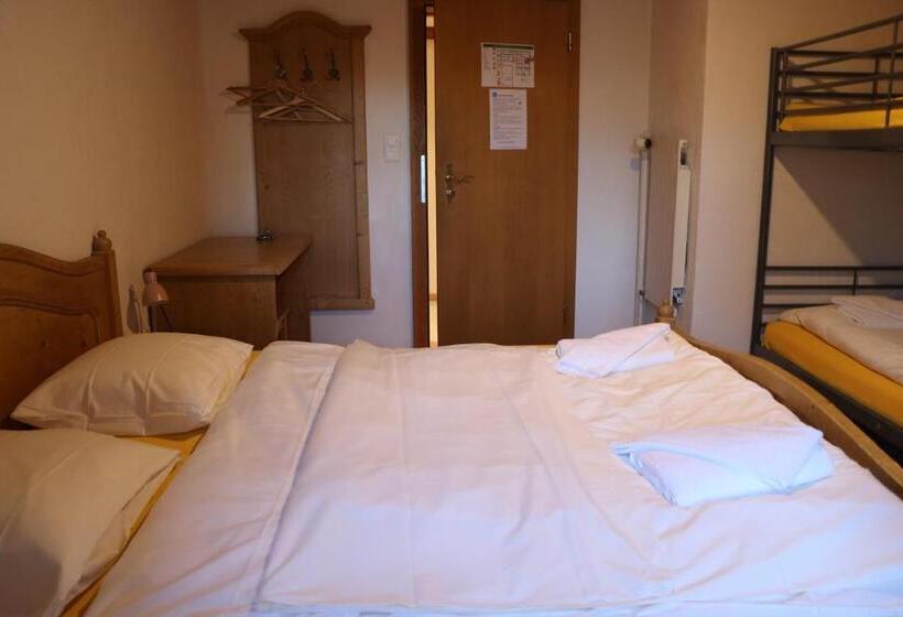 スタンダード4人部屋, Juhui Flumserberg