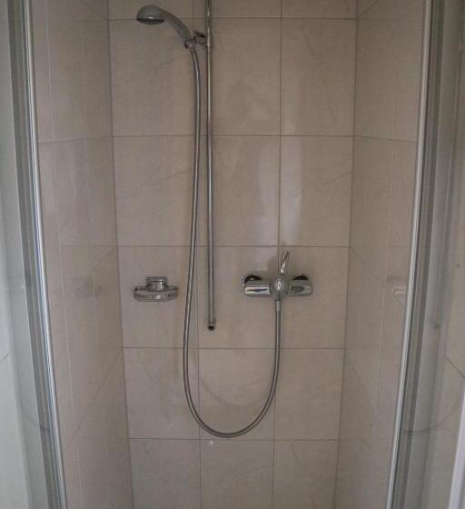 ファミリールーム, Juhui Flumserberg