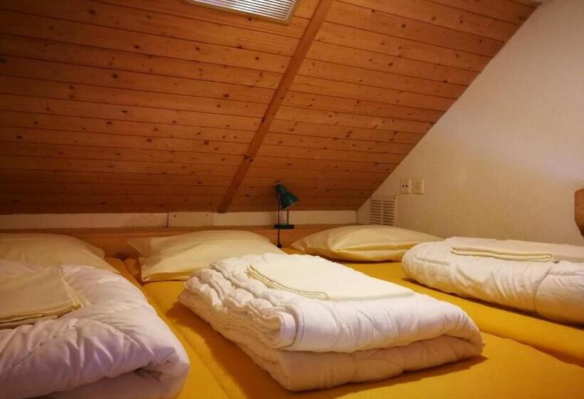 Economy Triple Room, Juhui Flumserberg