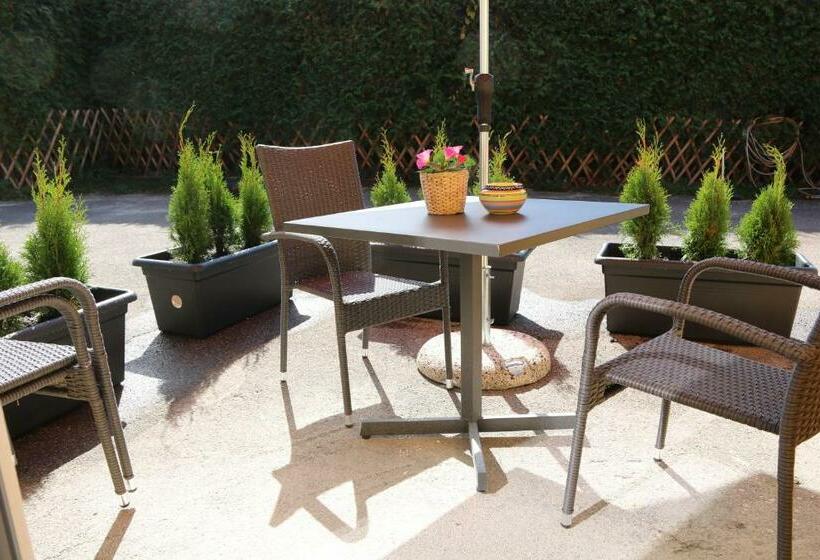 סטודיו סטנדרט עם מרפסת, La Ferme Des Fées