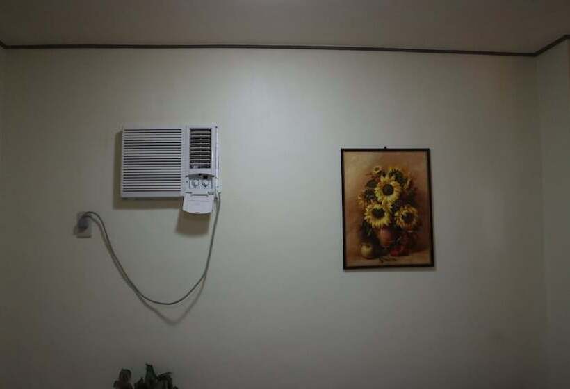 اتاق خانوادگی, Mabini Pensione