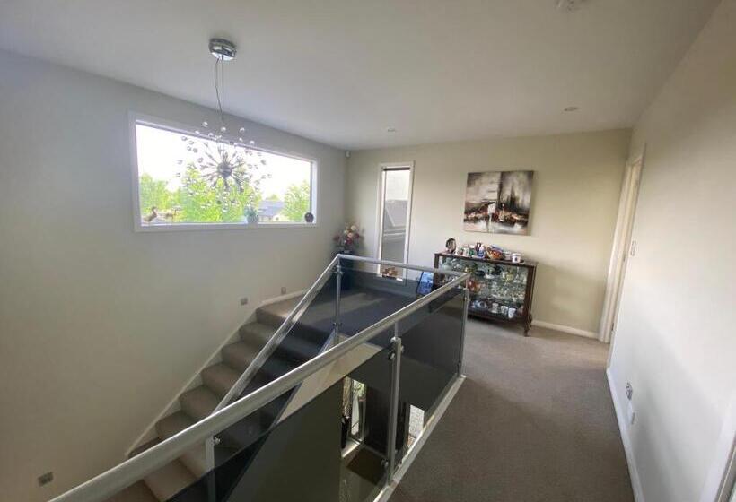 חדר סטנדרט חדר אמבטיה משותף, Nottinghill B N B