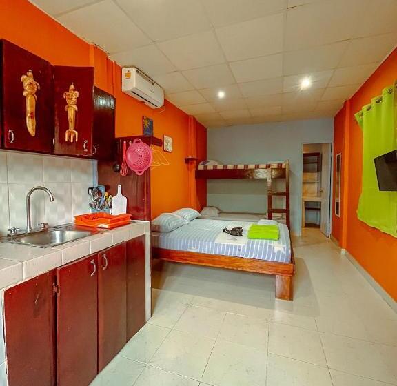 إستوديو قياسى, Surfari Bocas