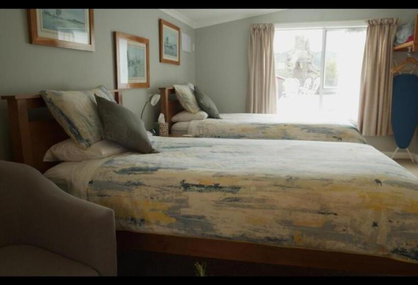 اتاق لوکس, Top Of The Town