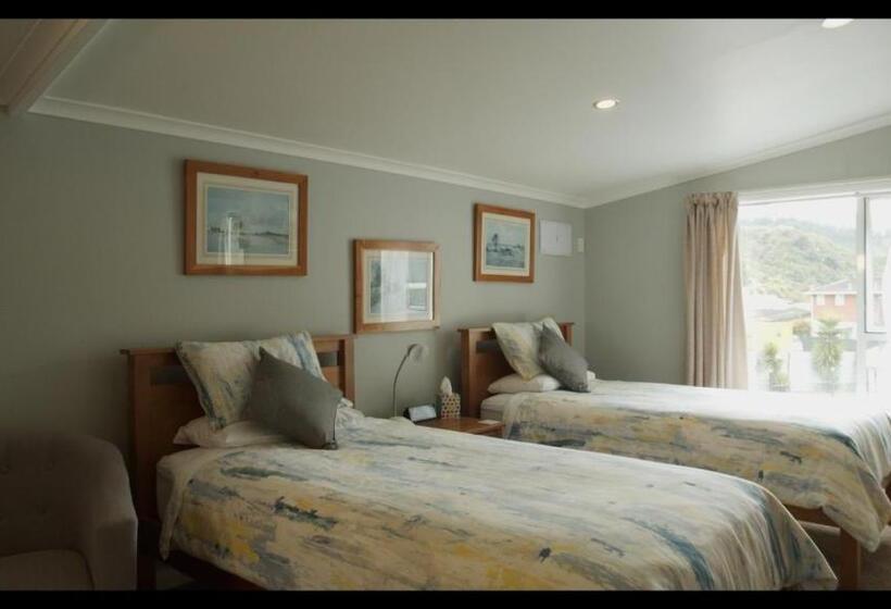 اتاق لوکس, Top Of The Town