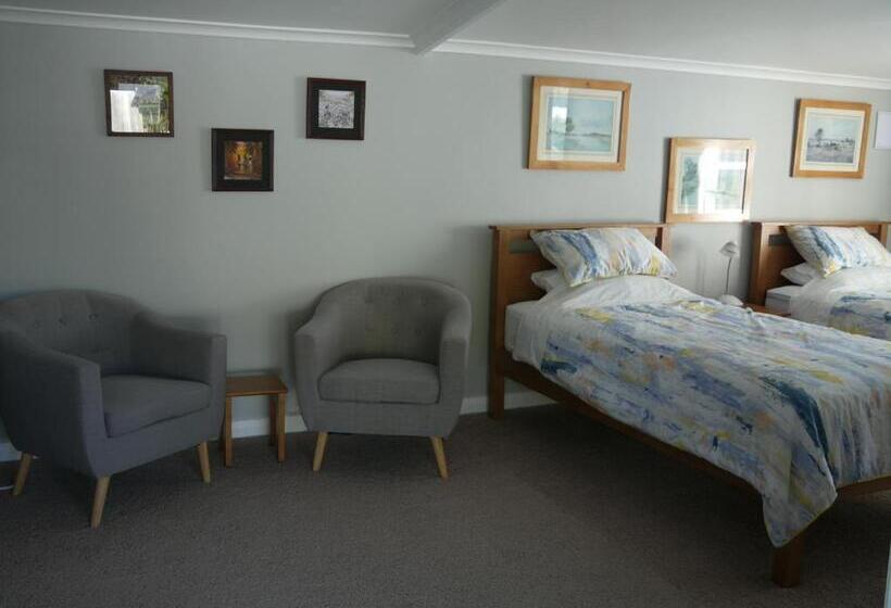 اتاق لوکس, Top Of The Town