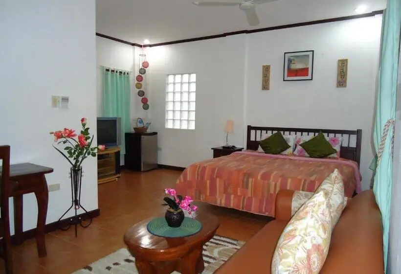 اتاق اجرایی با تخت بزرگ, Bonita Oasis Beach Resort
