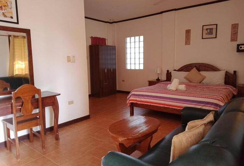 이그제큐티브 룸 킹사이즈 침대, Bonita Oasis Beach Resort
