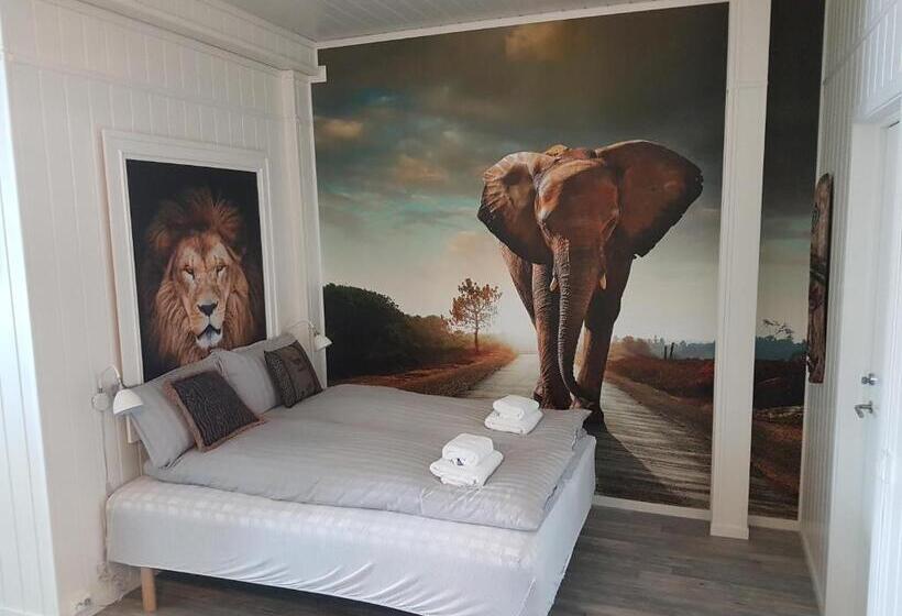 四人豪华间, Båtsfjord Hotell