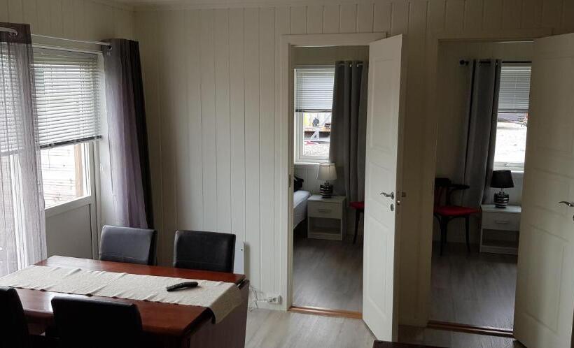 带3个卧室的公寓, Båtsfjord Hotell