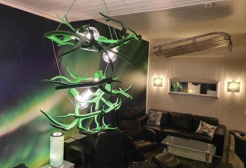 四人豪华间, Båtsfjord Hotell