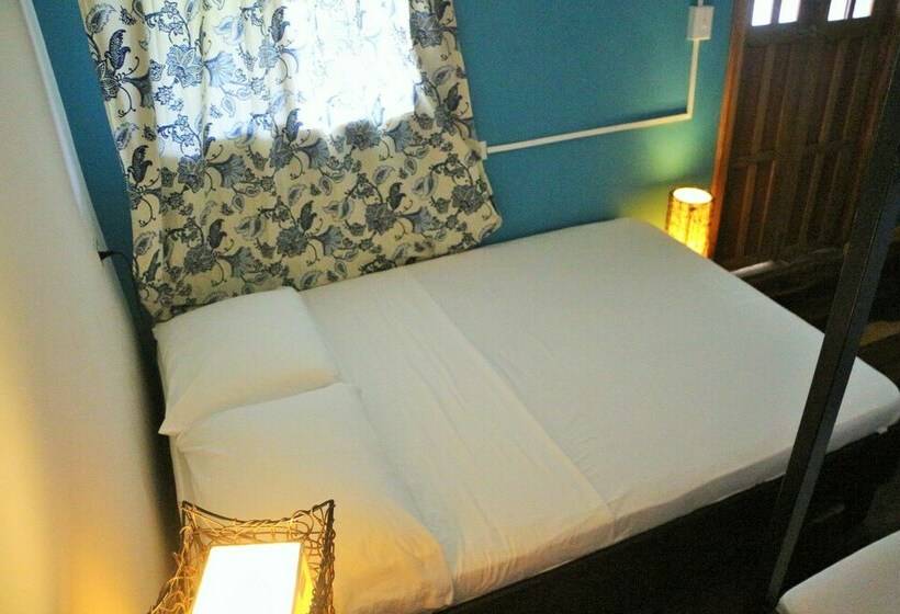 اتاق ساده چهارنفره, Hostel Mamallena Bocas Del Toro   Adults Only