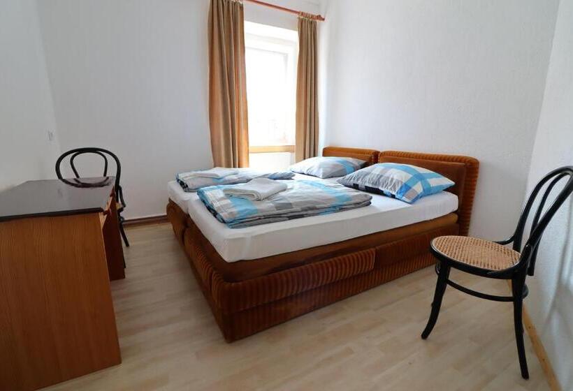 اتاق استاندارد, Guesthouse Veles