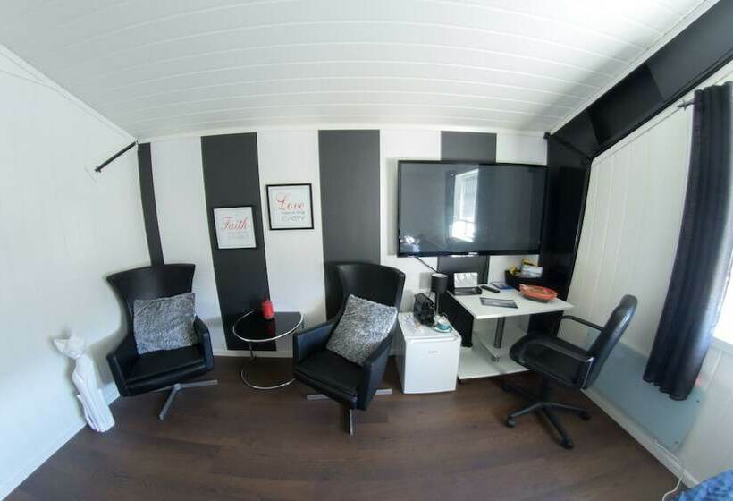 标准间, Båtsfjord Hotell