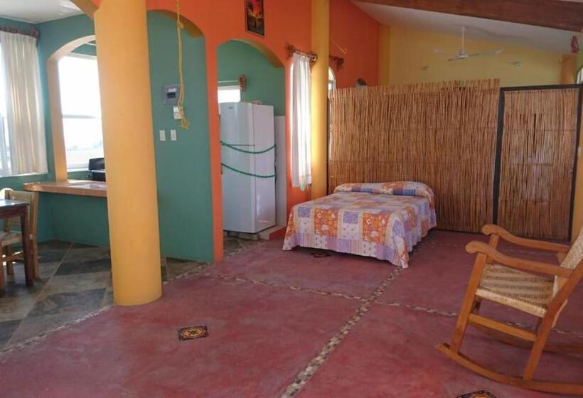 海景标准平房, El Tucan